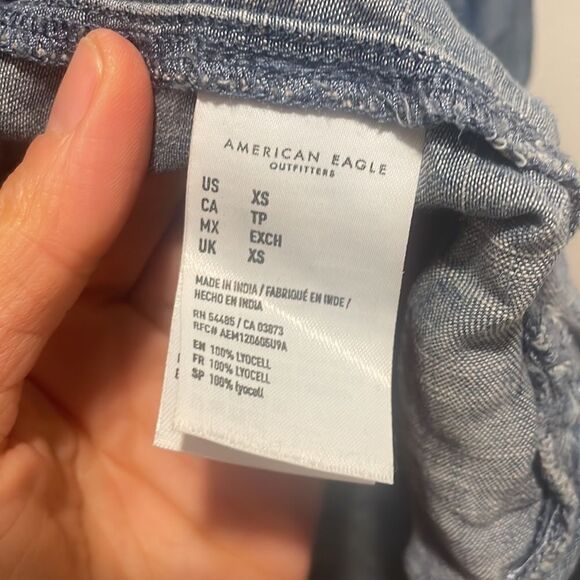American Eagle Outfitters woman’s denim long sleeve shirt - Picture 7 of 11